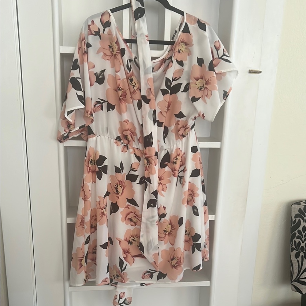Floral Print Dress with Belt